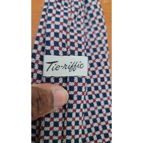 Ties Checkered Pattern Polyester Clip It - Picture 4 of 8